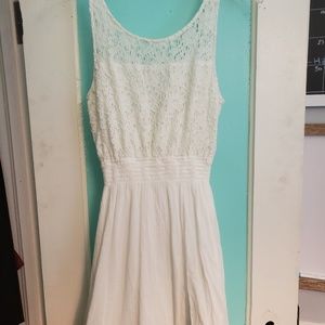 White lace dress